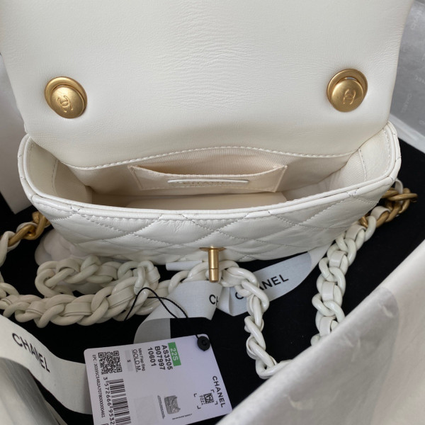 CL MINI FLAP BAG