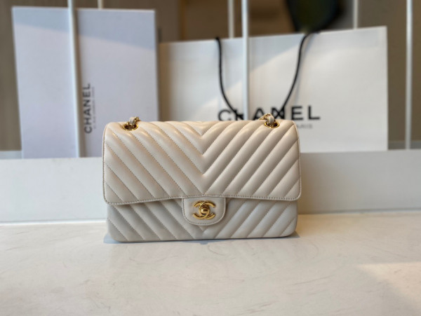 CL FLAP BAG LAMBSKIN