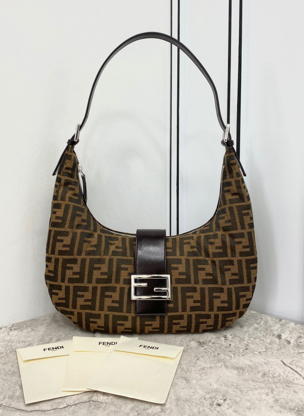 F**di vintage bag