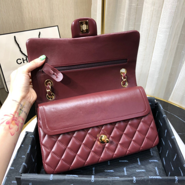 CL FLAP BAG LAMBSKIN