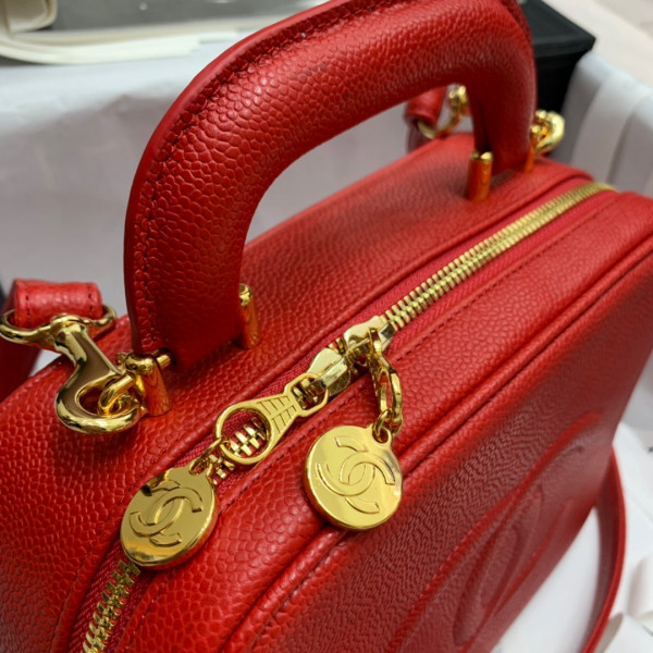CL VANITY CASE