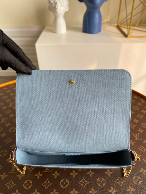 l**is V*t*n fÉlicie pochette