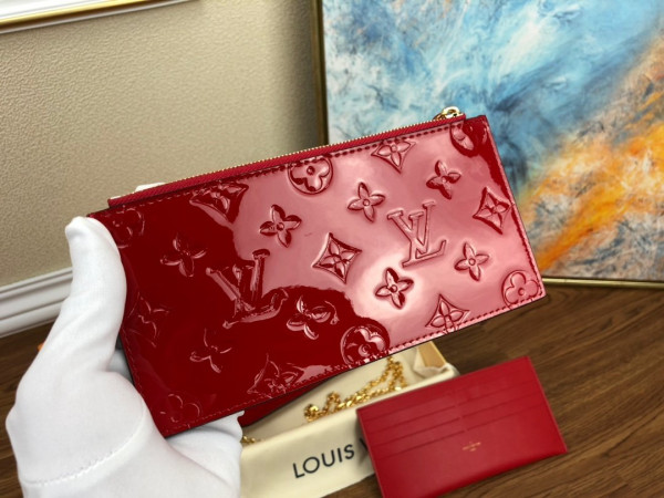 l**is V*t*n pochette fÉlicie