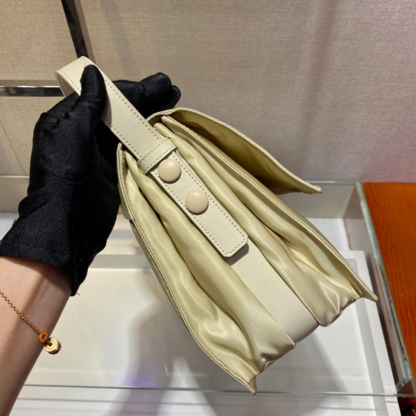 Pra*a medium padded nylon shoulder bag