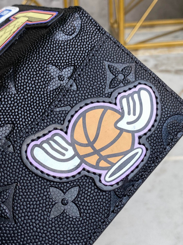 l**is V*t*n lvxnba pocket organizer
