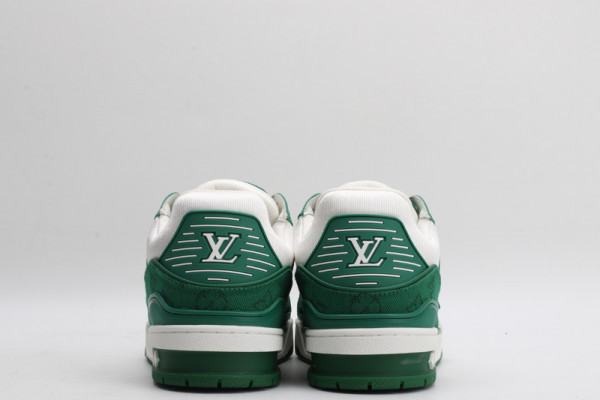 l**is V*t*n trainer sneaker