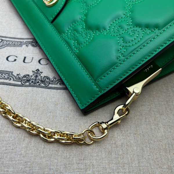 G*u*i gg matelassé leather shoulder bag