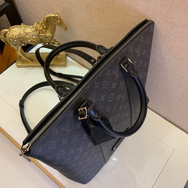 l**is V*t*n tote