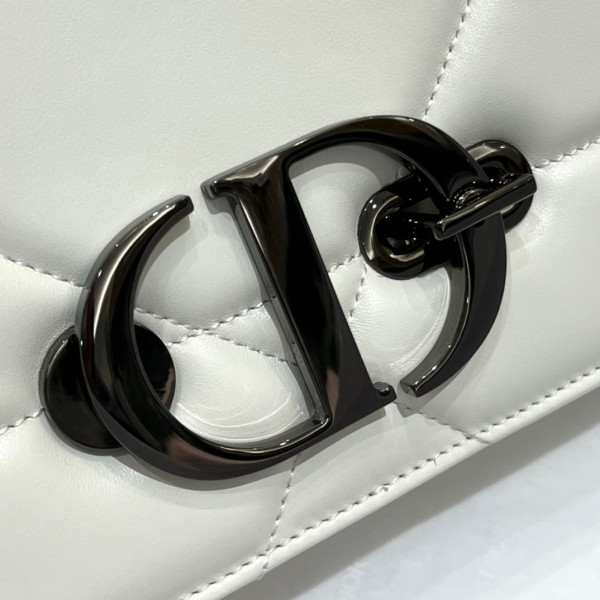 D*or 30 montaigne chain bag with handle