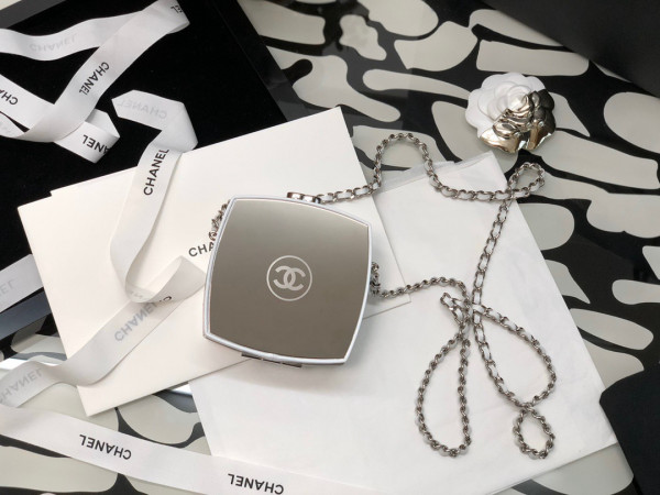 CL VANITY BOX