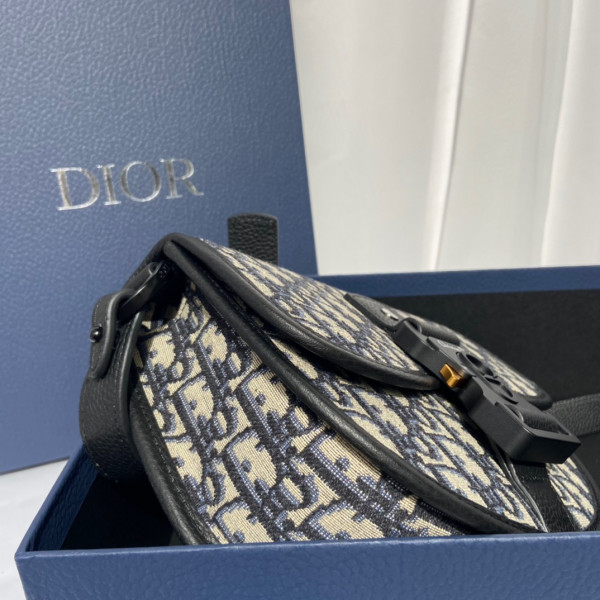 D*or gallop messenger bag