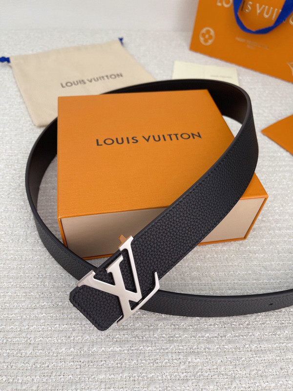 l**is V*t*n belt