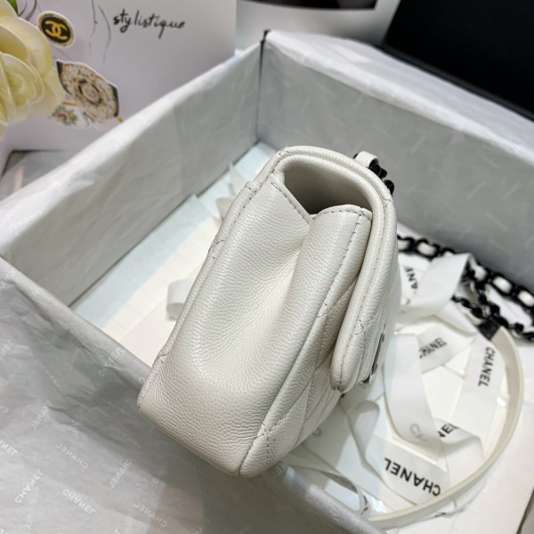 CL SMALL FLAP BAG