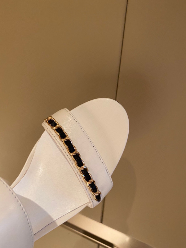 CL SANDAL