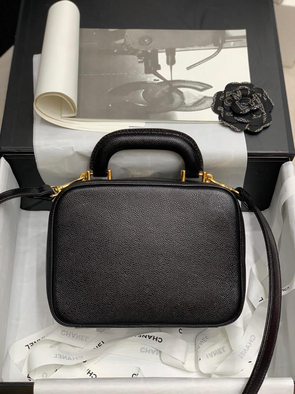 CL VANITY CASE