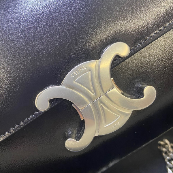 Ce**e chain bag triomphe