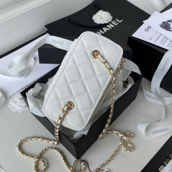 CL SMALL VANITY WITH CLASSIC CHAIN