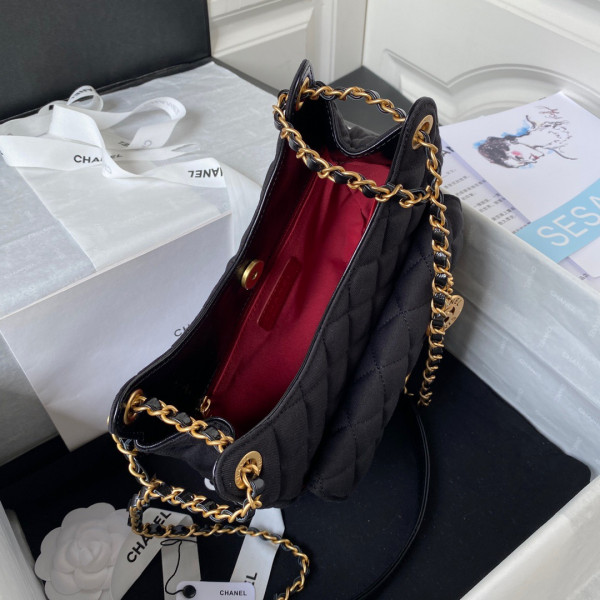 CL HOBO HANDBAG