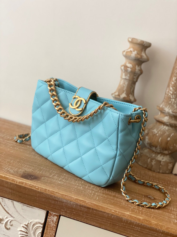 CL HOBO HANDBAG