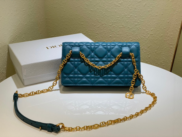D*or caro belt pouch with chain