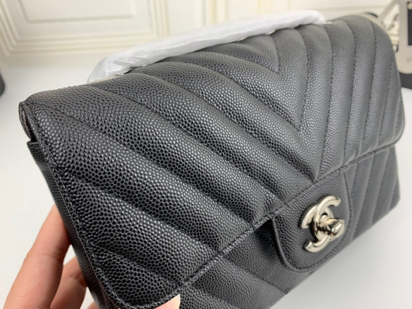 CL FLAP BAG