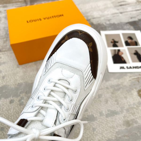 l**is V*t*n archlight 2.0 sneaker