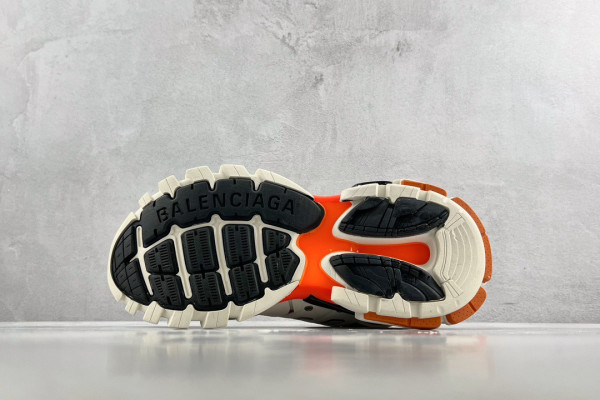 Ba*len*cia*ga runner sneaker