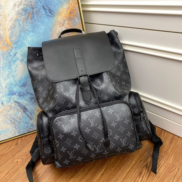 l**is V*t*n backpack
