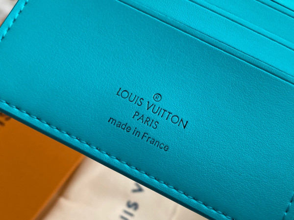 l**is V*t*n multiple wallet