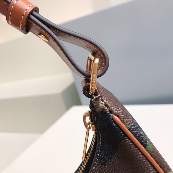 Ce**e ava bag