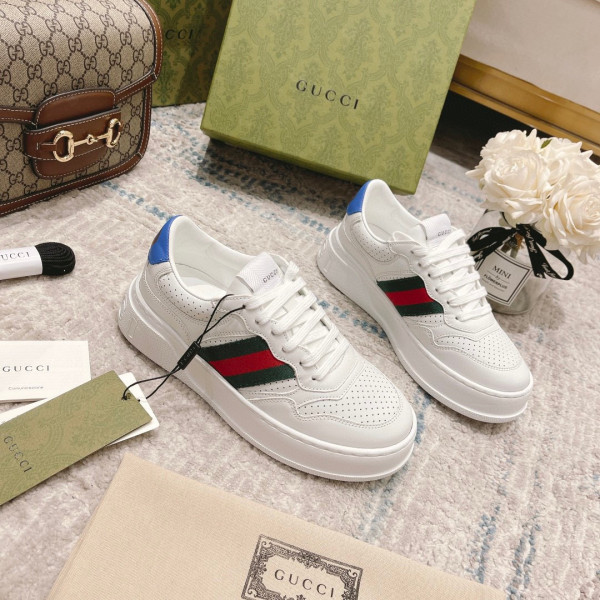 G*u*i sneaker with web