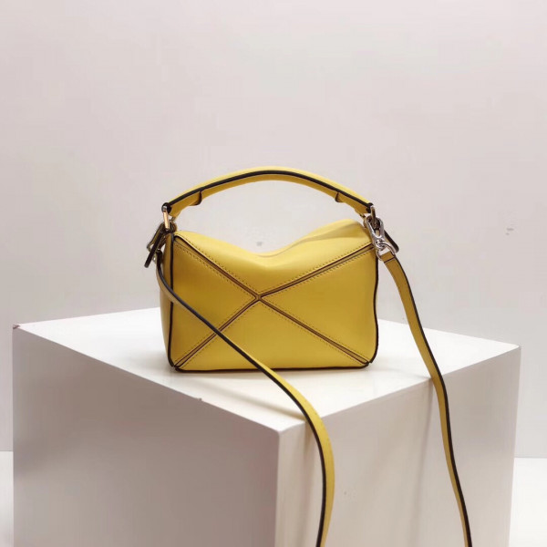 LOEWE MINI PUZZLE BAG
