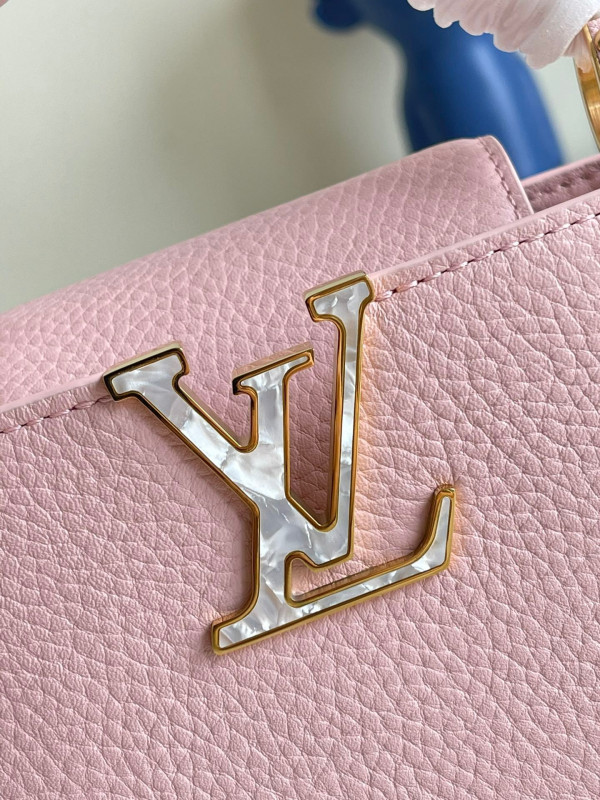 l**is V*t*n capucines mini