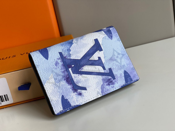 l**is V*t*n pocket organizer