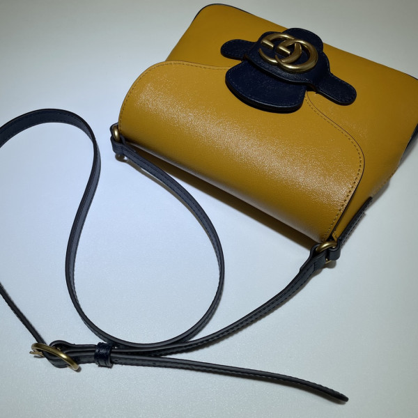 G*u*i small messenger bag with double g