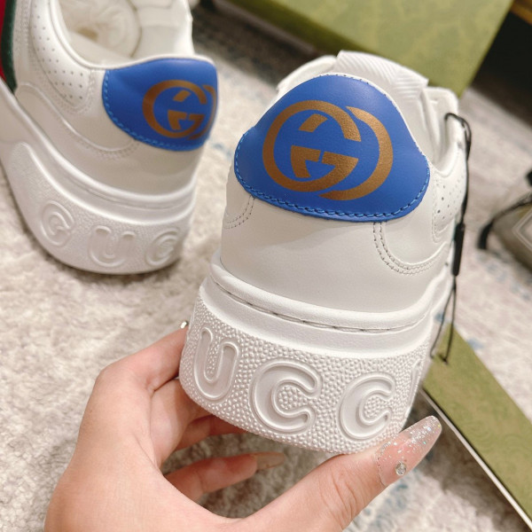 G*u*i sneaker with web