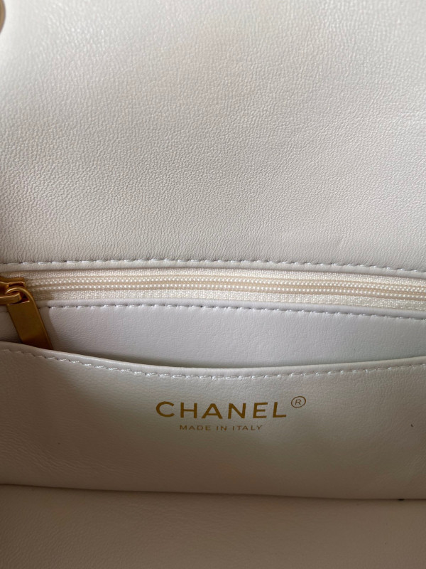 CL FLAP BAG