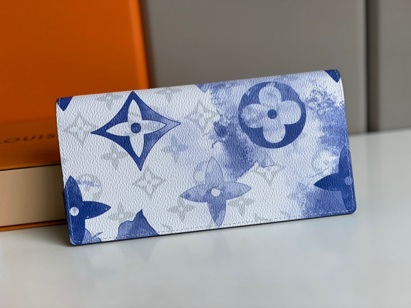 l**is V*t*n brazza wallet