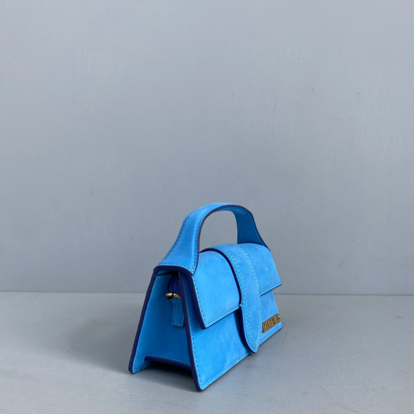 JACQUEMUS Le Bambino