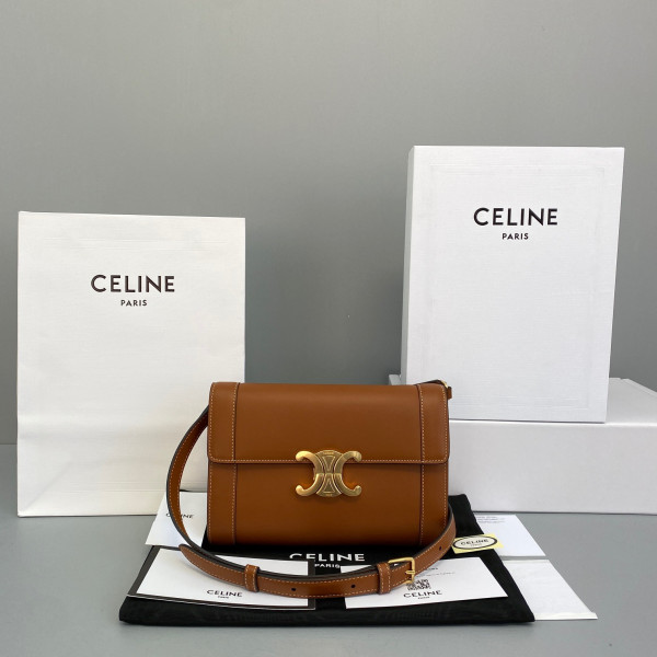Ce**e triomphe bag