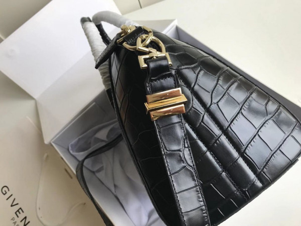 GIVENCHY ANTIGONA MINI/SMALL/MEDIUM