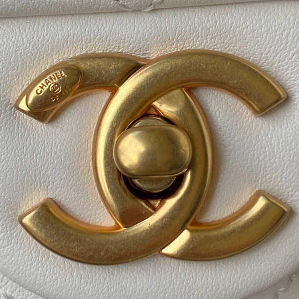 CL FLAP BAG