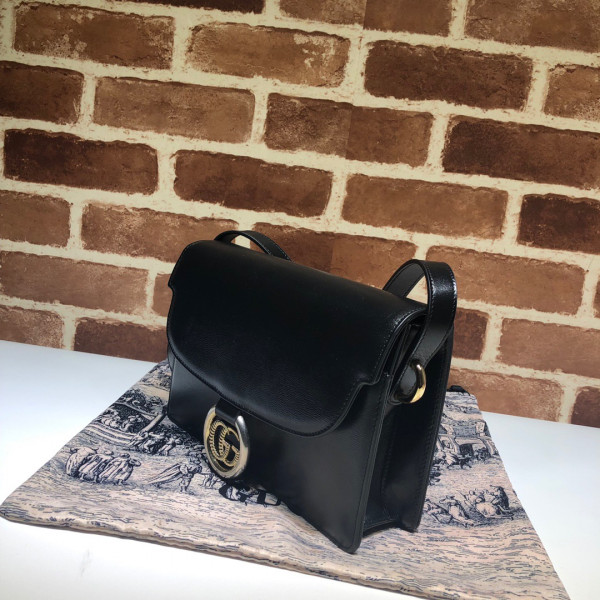 G*u*i ring shoulder bag