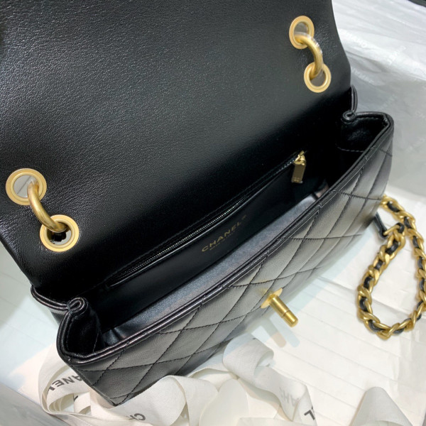 CL FLAP BAG
