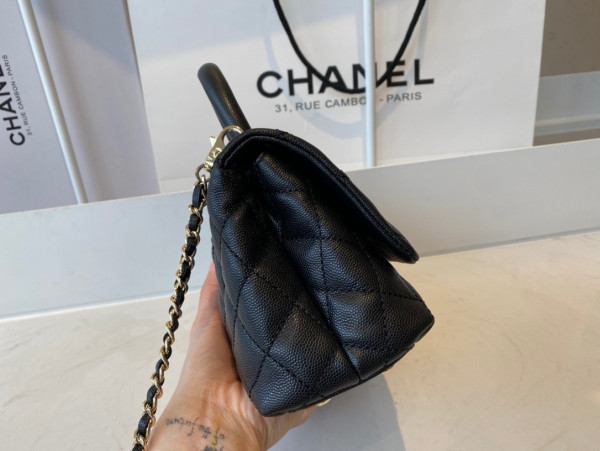 CL MINI FLAP BAG WITH TOP HANDLE