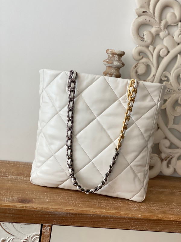 CL 19 SHOPPING BAG