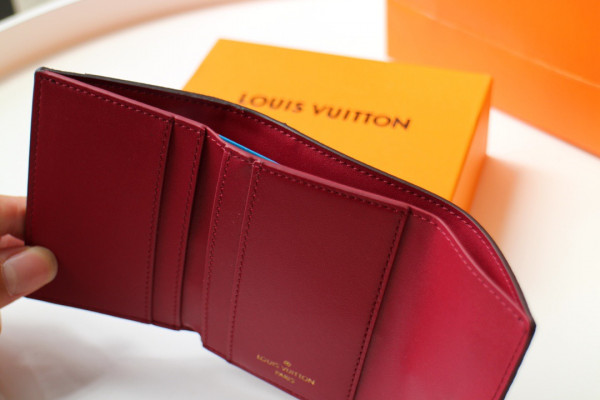 l**is V*t*n micro wallet