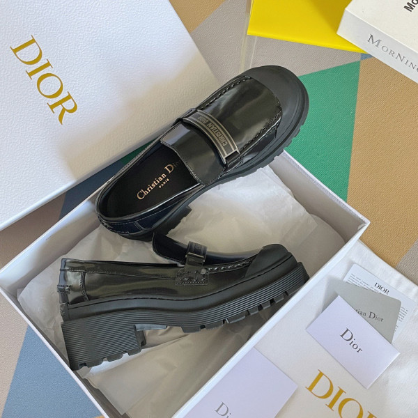 D*or code loafer