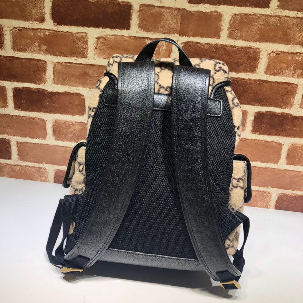 G*u*i backpack