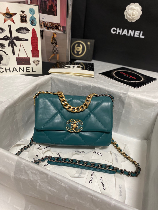 CL 19 FLAP BAG